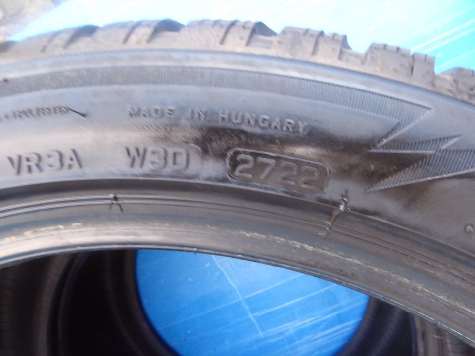 2 255 40 18 Zoll Winterreifen DOT22 5,2mm Bridgestone LM005 in Esselbach