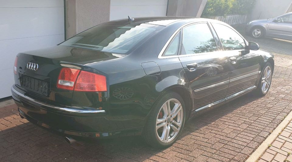 Audi A8 L V6 3.2 FSI D3 4E Langversion Tausch Oldtimer E36 E38 in Holzminden