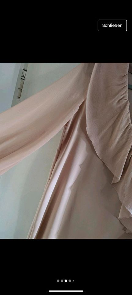 Nude farbiges Zara kleid in Riederich