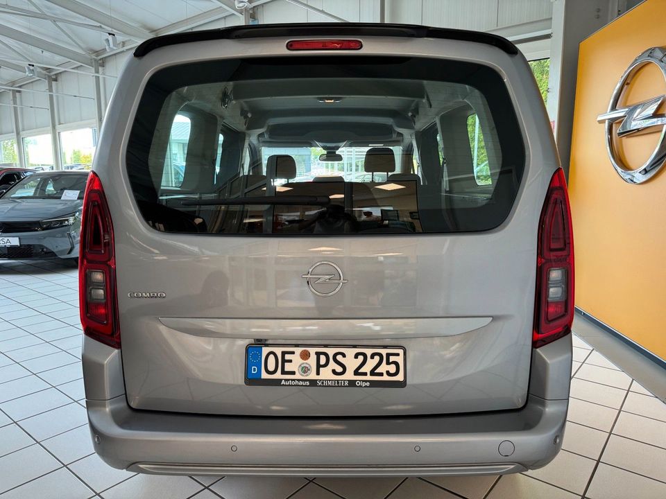 Opel Combo Life E Elegance XL Navi+Kamera in Olpe