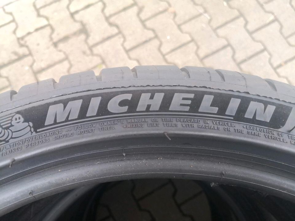 4x 225 40 18 92Y Michelin Pilot Sport 4 DOT 06/22 7mm in Unna