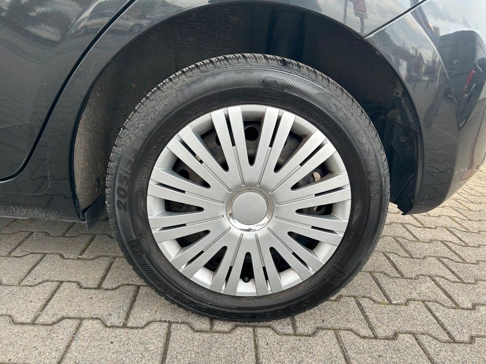 Toyota Auris Sol 2.0D*KLIMAAUTOMATIK*AHK*TÜV*TEMPOMAT! in Münster-Hafen