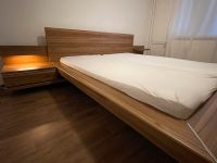 Doppelbett aus Holz mit Lattenroste und Beleuchtung Sachsen-Anhalt - Magdeburg Vorschau