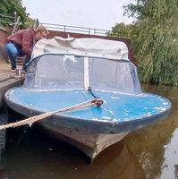 Kleines Sportboot inkl. 4 PS Außenborder, Tank, Persenning Niedersachsen - Südbrookmerland Vorschau