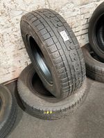 2x Winterreifen Kumho Izen RV 215 70 R16 100T M+S X Niedersachsen - Wilhelmshaven Vorschau