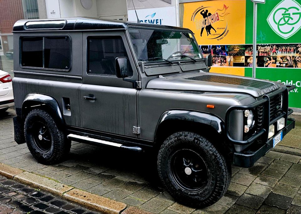 Land Rover Defender 90 200 Tdi Hard Top bj1991 in Bremen