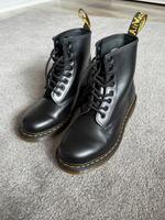 Original Dr. Martens schwarz *Neu* Nordrhein-Westfalen - Kalletal Vorschau