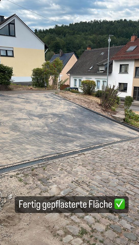 Erdarbeiten, Baggerarbeiten, Betonarbeiten; Gartenbau in Hinterweidenthal