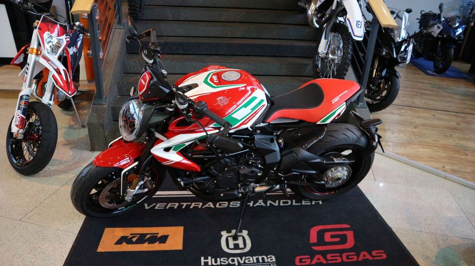 MV Agusta Dragster RC SCS**verfügbar**Aktionspreis** in Braunschweig