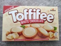 Toffifee White Chocolate Limited Edition MHD 01.07.2024 weiß Nordrhein-Westfalen - Hünxe Vorschau