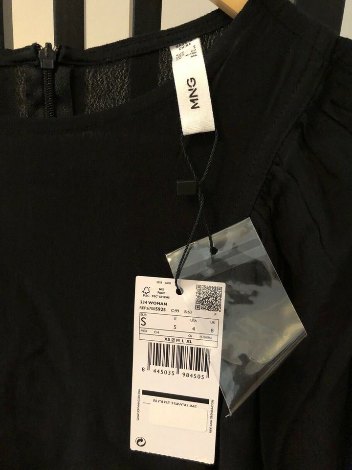 schwarze Bluse von Mango in Hamburg