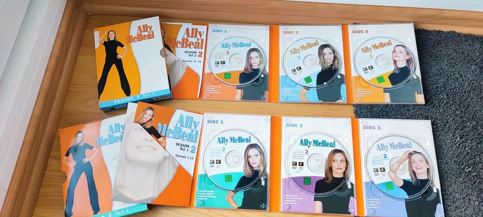 Ally McBeal Serie auf DVD Staffel 1-2 in Erlangen