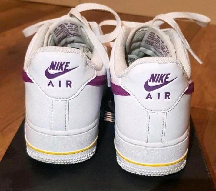 nike air force 1 wild berry  yellow ausverkauft gr 39  Tausch in Rheinfelden (Baden)