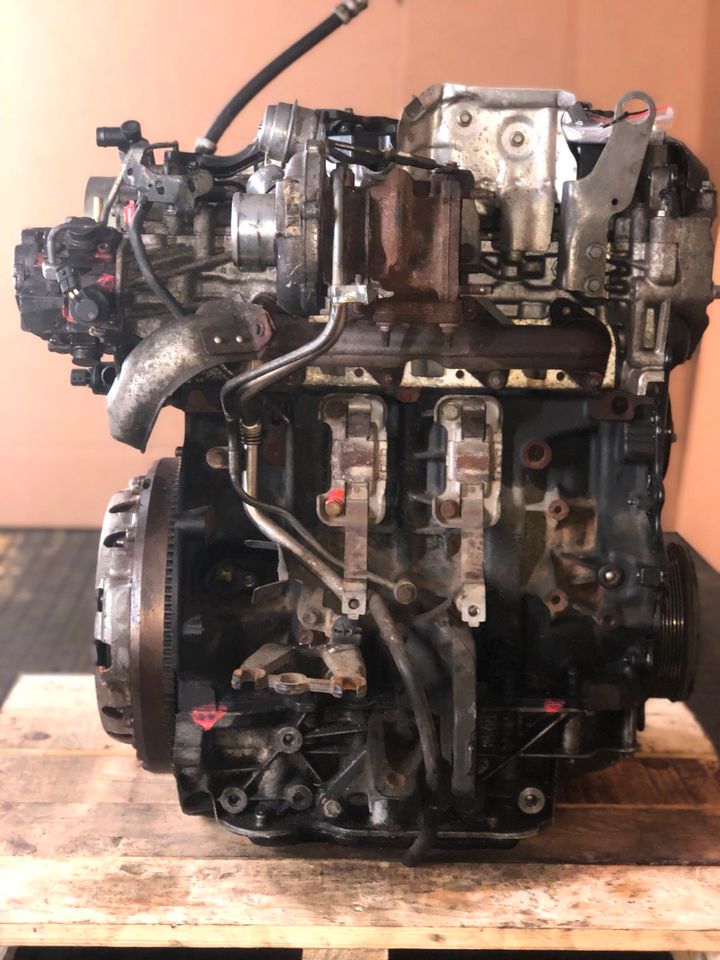 Motor 2.0DCi M9R.780 M9R.782 M9R.786 OPEL VIVARO 92TKM KOMPLETT in Berlin