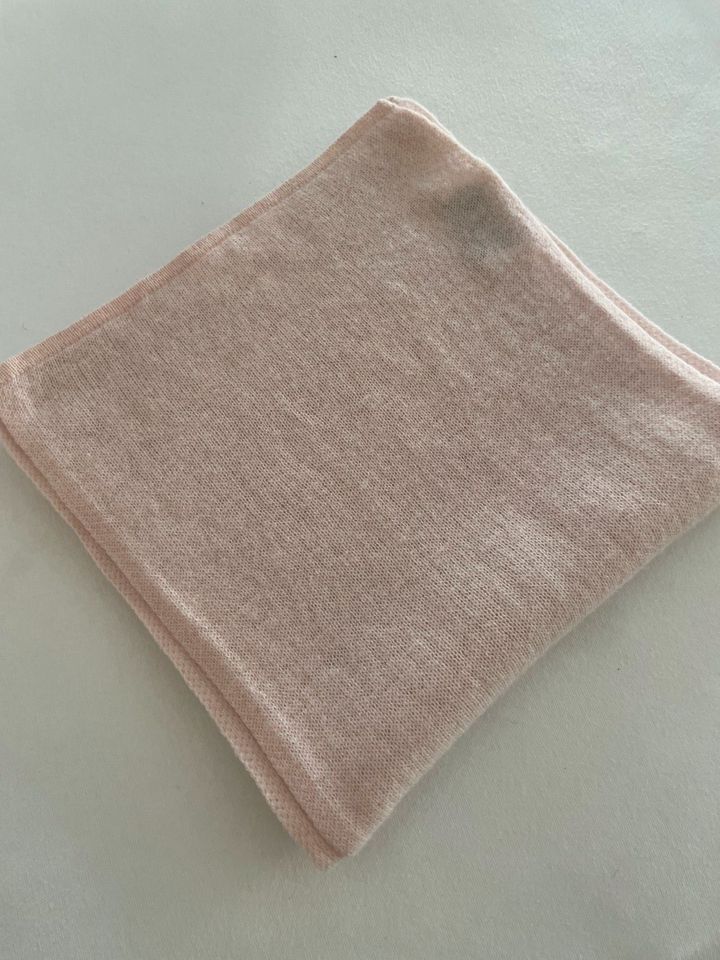 Schal Herzensangelegenheit 100 % Kaschmir Cashmere, rose, 139 Eur in Kirchheim bei München