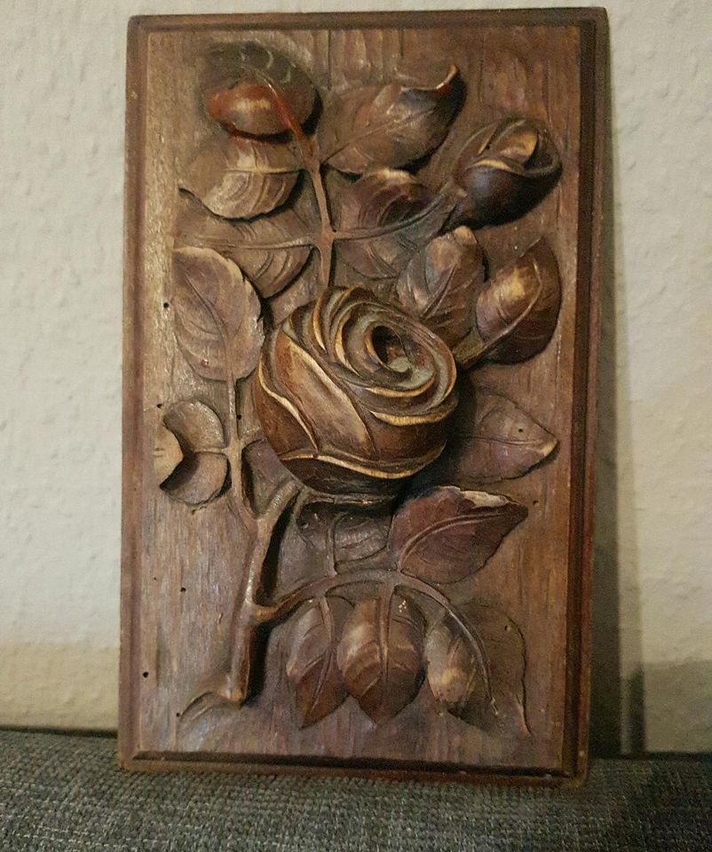 Holz Schnitzerei Rosen Relief Wandbild Blume in Dresden