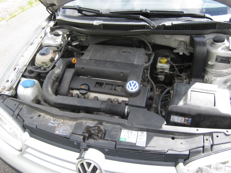 VW Golf 4 1.4 16V  2003  Tüv neu Kupplung Zahnriemen neu in Merzenich