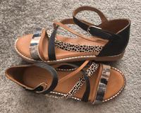 Neuwertig! Tamaris Touch it  Sandalen Leder 40 Bayern - Manching Vorschau