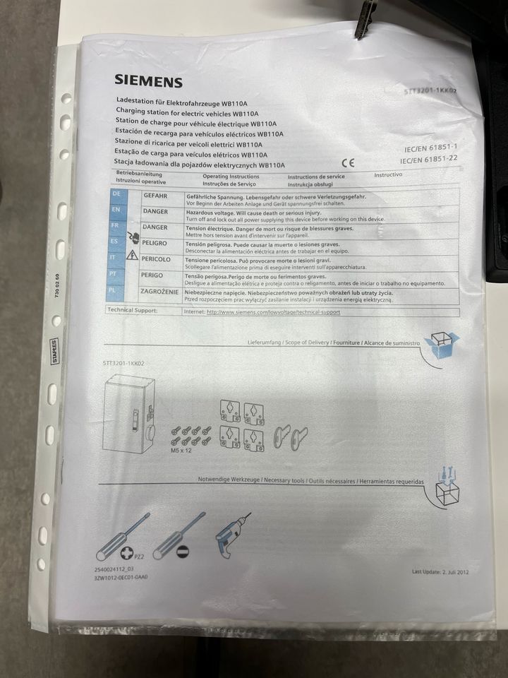 SIEMENS WB110A 22KW WALLBOX 32A INDUSTRIE LADESTATION TYP 2 MODE in Stuttgart