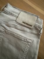 True Religion Jeans, Modell Halle, mid rise Skinny, Größe 31 Berlin - Charlottenburg Vorschau