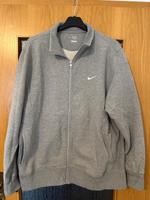 Nike Jogging Jacke– Top Zustand, Größe XXL Wuppertal - Barmen Vorschau