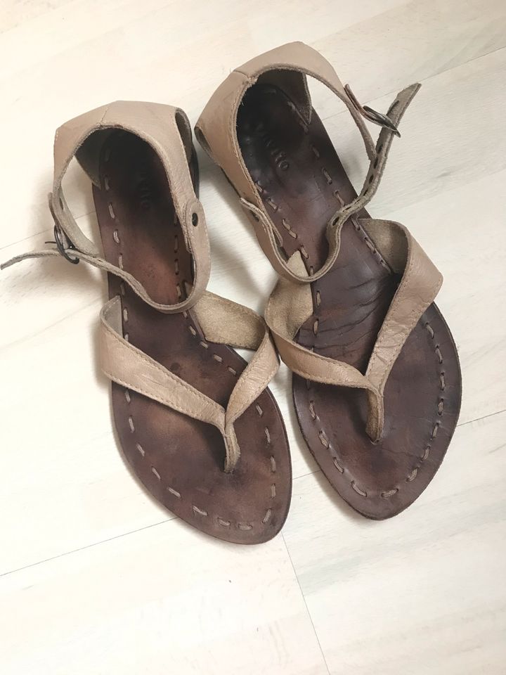 Leder Sandale Gr e 39 invito Schlamm Farben in Baden W rttemberg