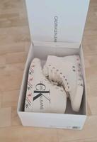 Neue Sneakers in 41 von Calvin Klein Hessen - Bad Emstal Vorschau