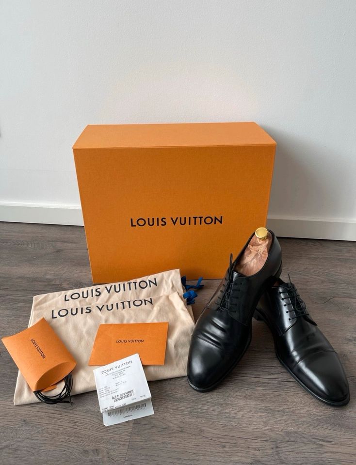 Louis Vuitton Schuhe Gr. 8.5 in Berlin