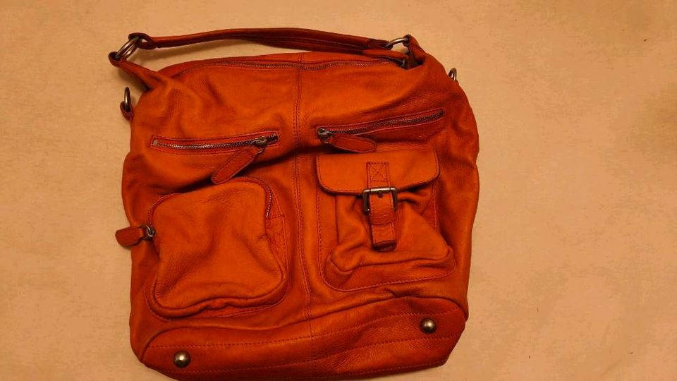 Liebeskind Berlin Tasche orange in Wetzlar