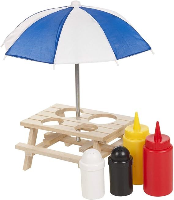Picknicktisch mit Regenschirm in Garmisch-Partenkirchen