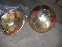 Coca Cola Leder Fußball gold limited edition, rar Sammler NEU Hessen - Biebertal Vorschau