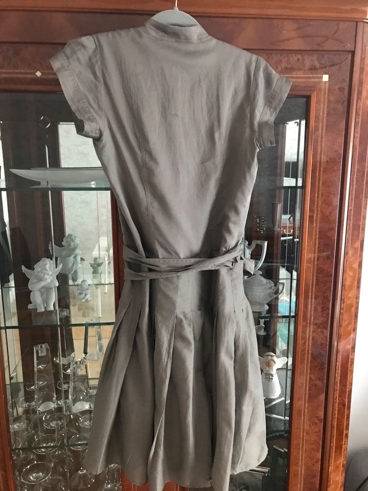 Burberry Kleid Große 36 in Bruchsal