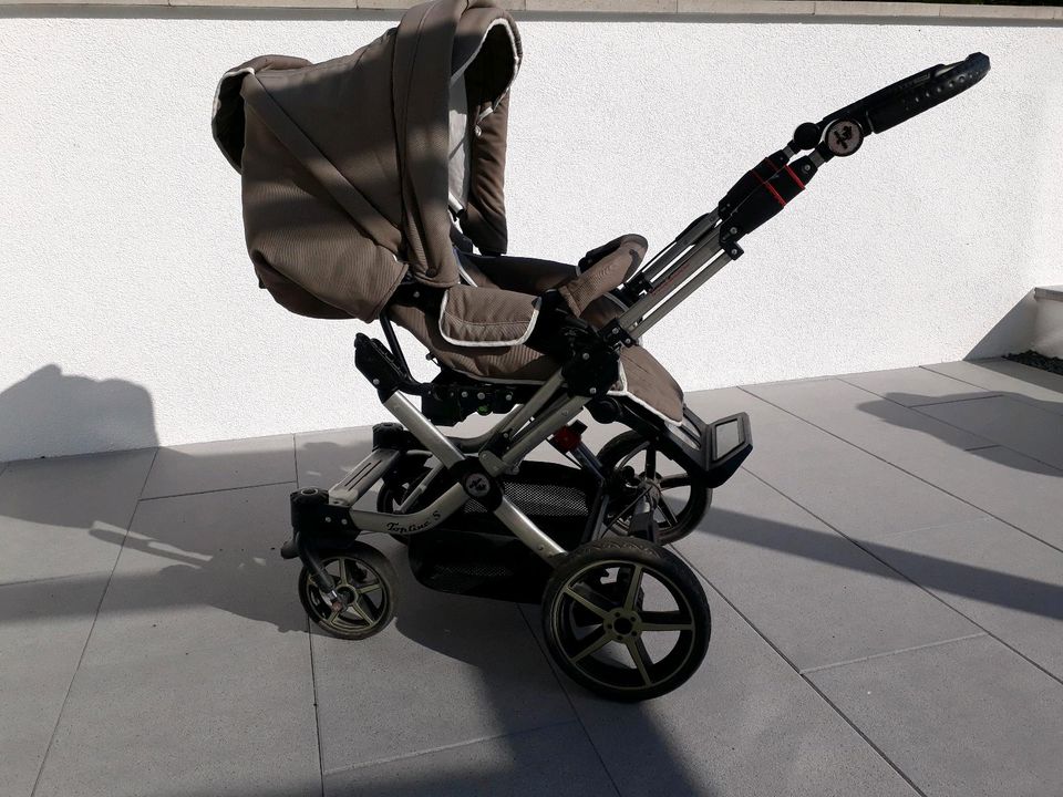 Hartan Topline S Kinderwagen in Immenhausen