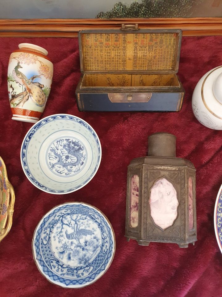 Antik Konvolut - Antiquitäten aus Asien - China Japan - Trödel in Weilerbach