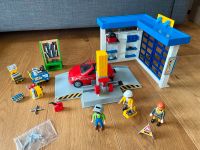 Playmobil Autowerkstatt mit Hebebühne und vielem Zubehör Kr. München - Planegg Vorschau