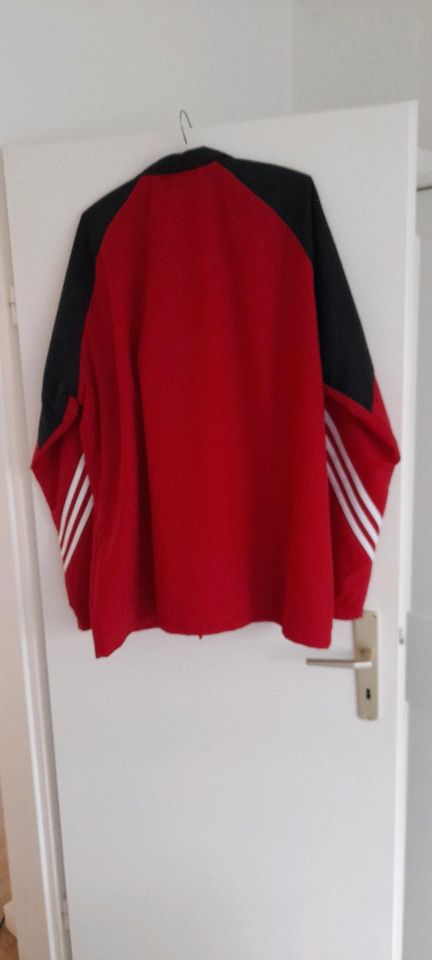 ADIDAS ,Trainingsjacke rot XXL in Altenholz