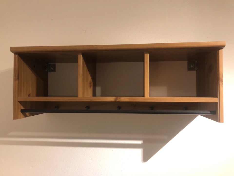 Ikea Grevbäck Garderobe Hutablage braun in Langensendelbach