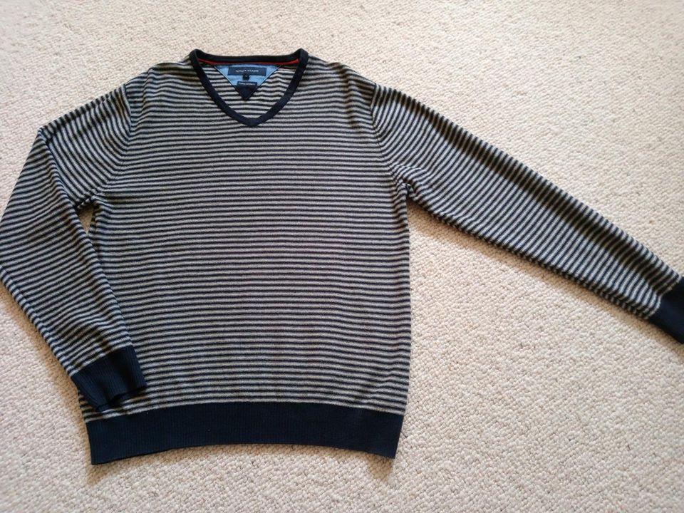 Tommy Hilfiger Pullover Marineblau Streifen Baumwolle 8%Kaschmir in Warmsen