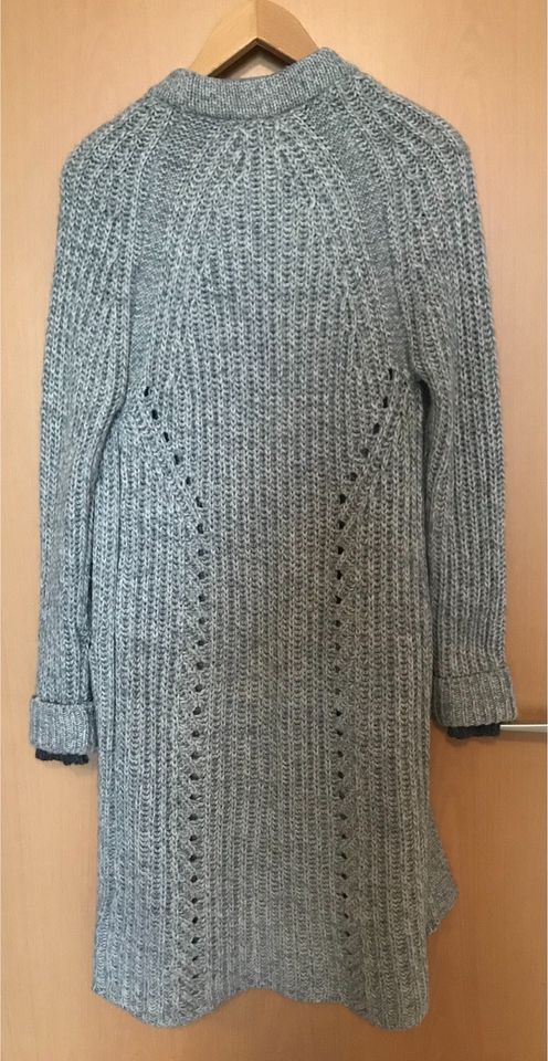 Strickjacke/ Strickmantel Gr.S in Bobitz