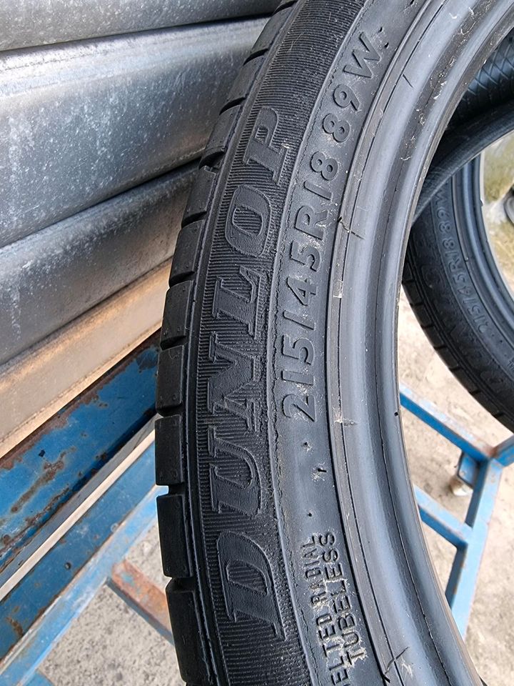 2x Sommerreifen 215/45R18 89W Dunlop in Detmold