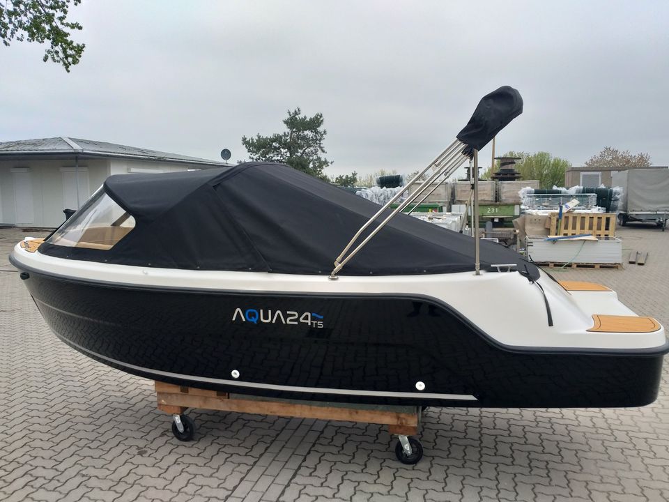 Motorboot Aqua 24 515 Sloep Tender Schaluppe Neuboot Neu in Hohen Wangelin