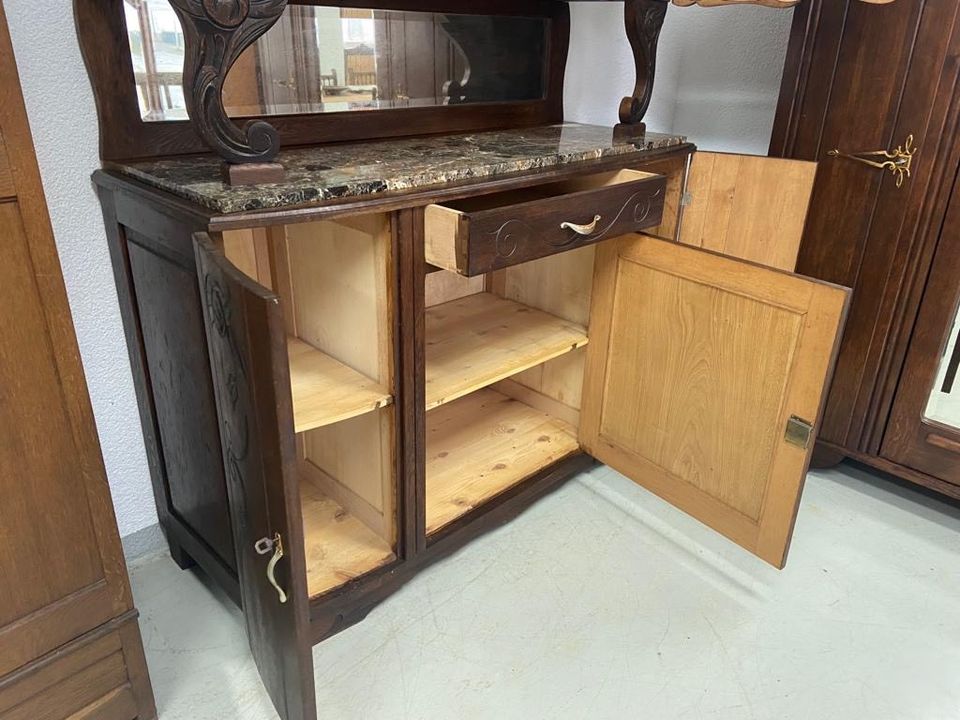 Antiker Schrank Jugendstil Buffet mit Vitrine Anrichte Vollholz in Völklingen