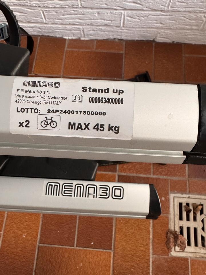 MENABO Kfz Fahrradträger für 2 Fahrräder max 45kg in Siegen