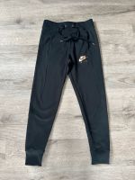 Nike Hose Jogginghose Gr. XS wie neu Nordrhein-Westfalen - Stolberg (Rhld) Vorschau