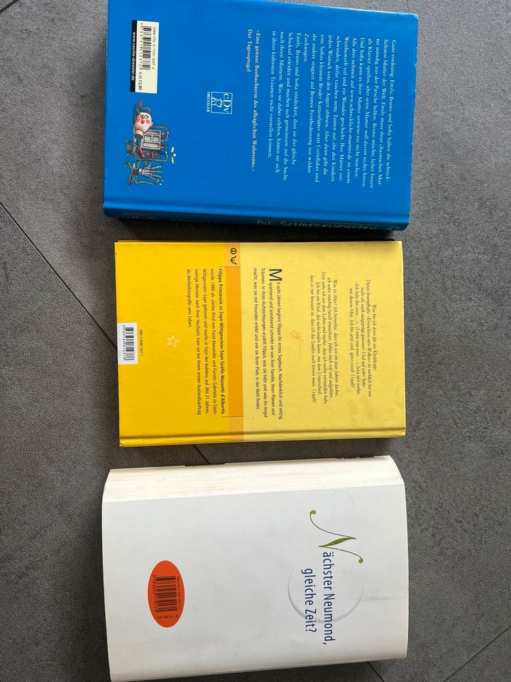 Verschiedene Bücher für Eltern und Erwachsene in Weissach im Tal