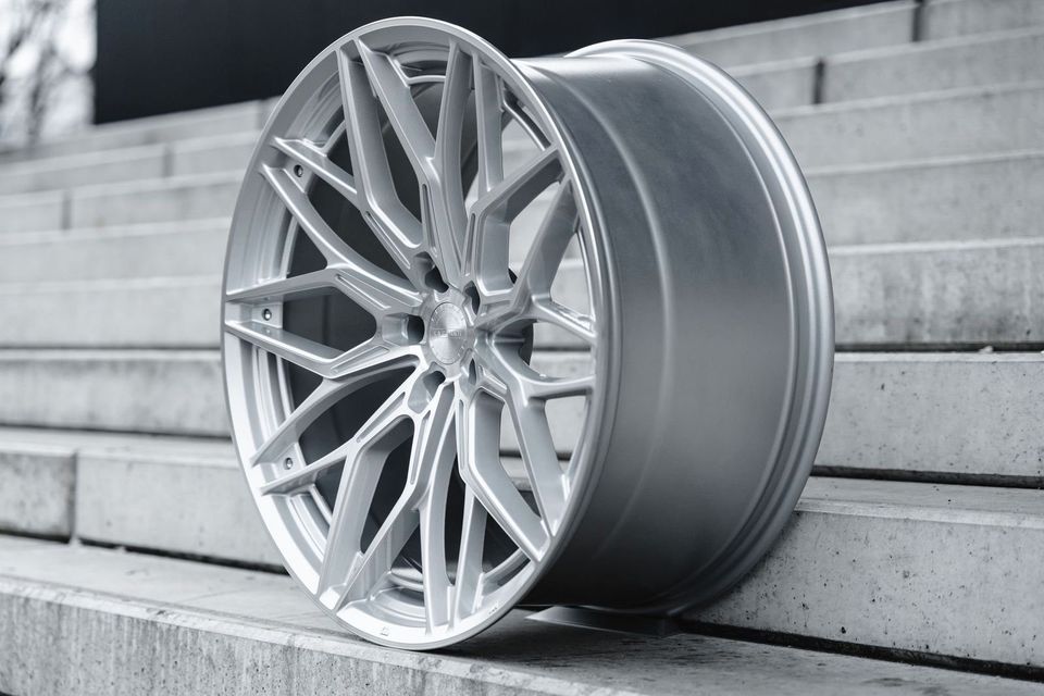 20 Zoll LA CHANTI PERFORMANCE LC-P14 Alufelgen 5x112 Felgen für BMW 5er M5 F90 G30 G31 G60 G61 M550i M550d xDrive G11 G12 G70 X3 M Competition G01 X4 M G02 M3 G80 M4 G82 G83 M8 F91 G14 G15 G16 in Hagen