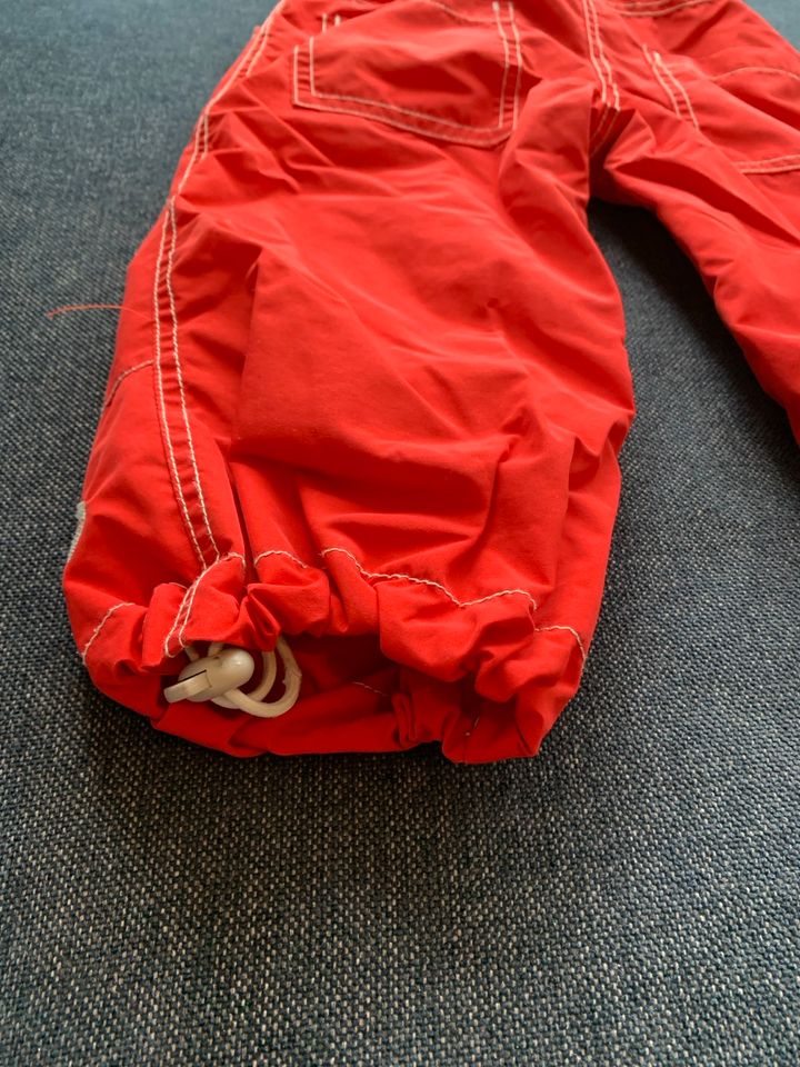 Finkid Keksi outdoorhose Matschhose rot 90/100 in Hürth