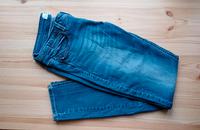 Jeanshose, mittelblau, Gr.. 28/32 - neuwertig Bayern - Scheßlitz Vorschau