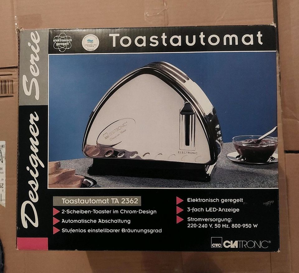 CLATRONIC Toaster / Brötchenaufsatz in Kiel