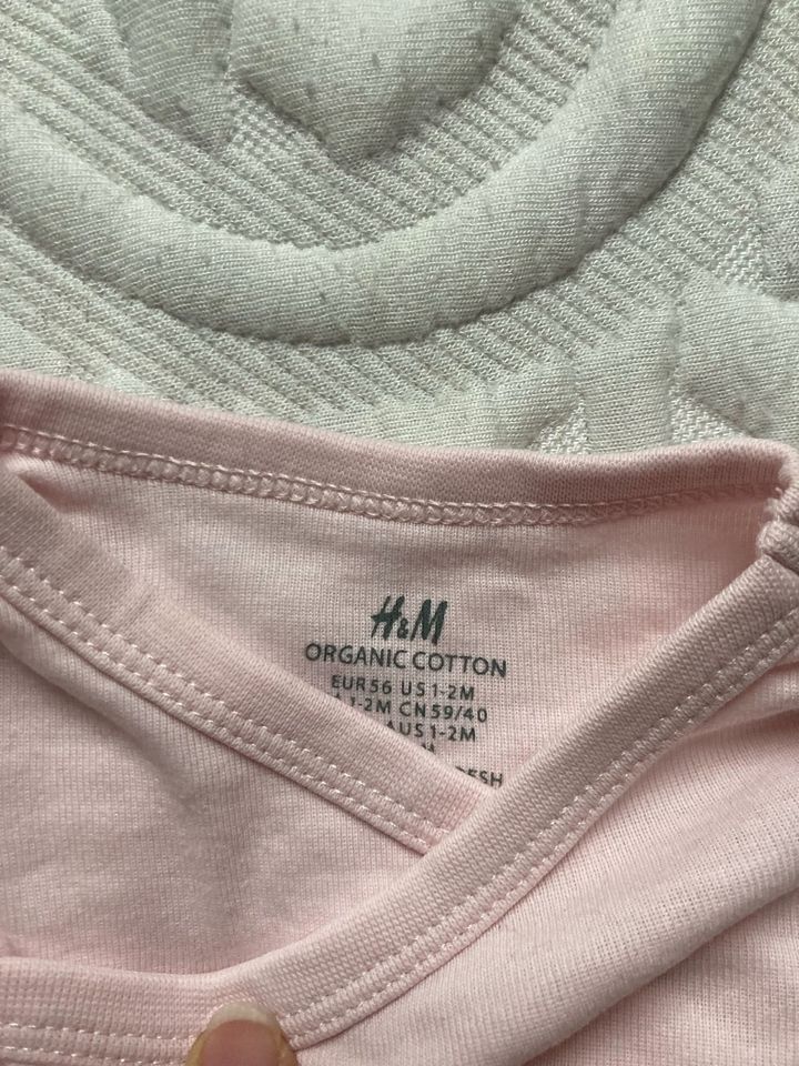 H&M Wickelbody Größe 56 rosa in Künzell